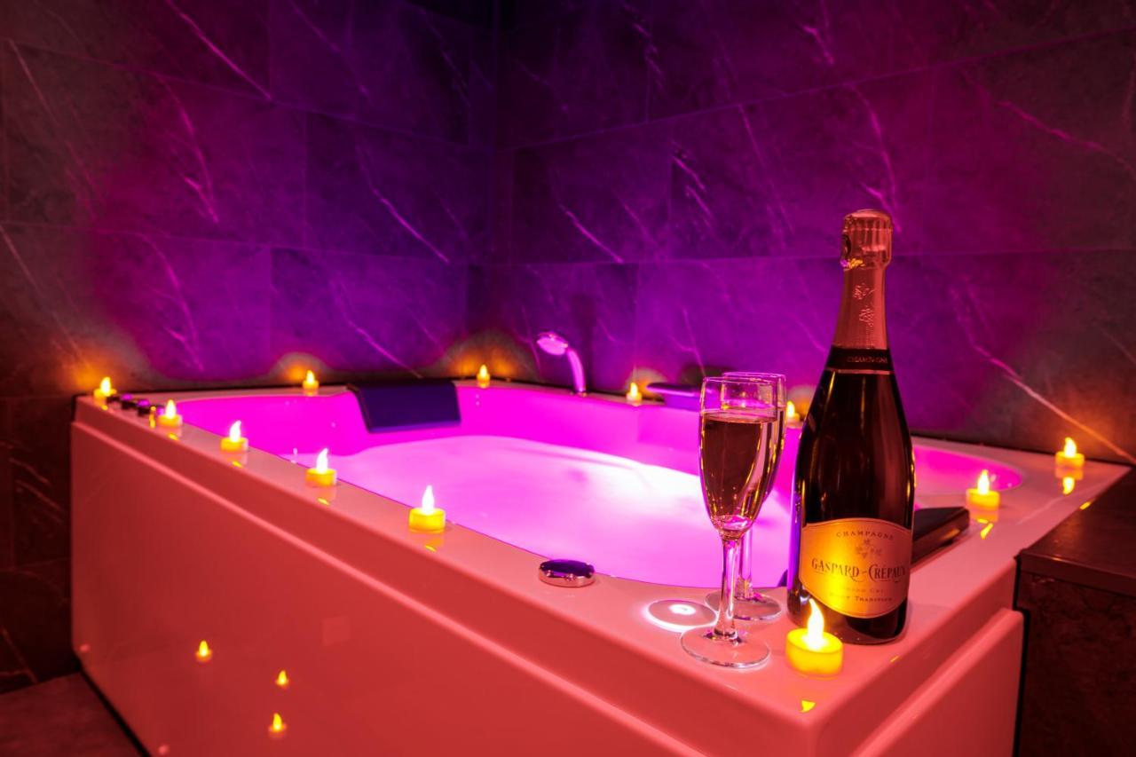 Spa & Detente - Suite Privee - Tours - Netflix Экстерьер фото